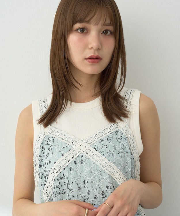 earth music&ecology 花柄プリントボーラー刺繍ミニキャミドレス Light Blue