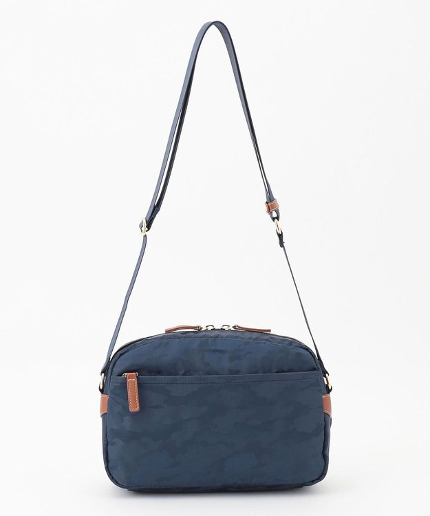 LA BAGAGERIE カモフラジャカード はっ水ショルダー ネイビー