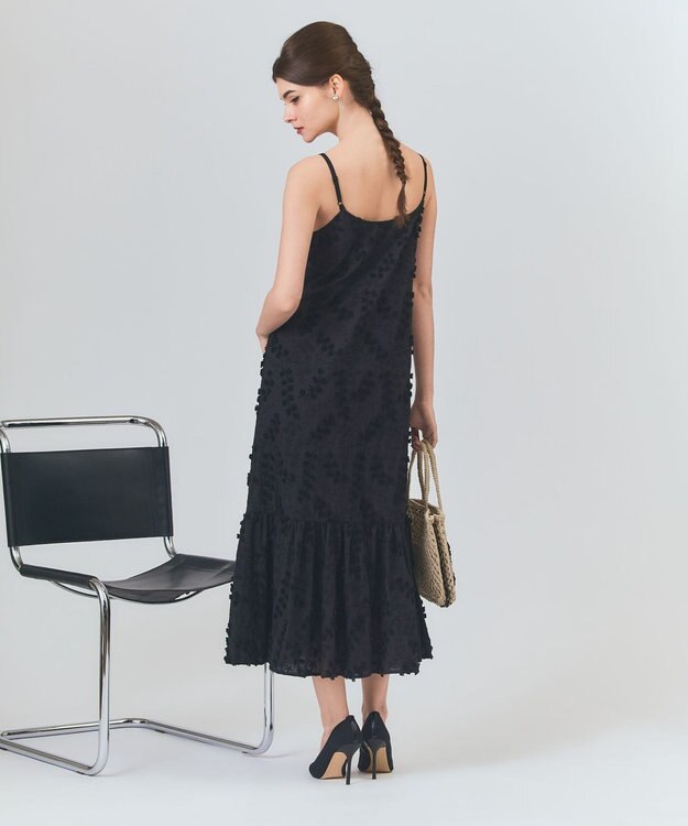 GRACE CONTINENTAL フラワーembキャミドレス ブラック