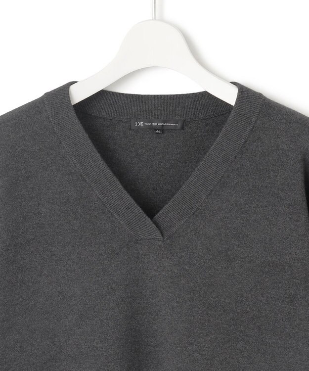23区 L 【Lサイズ限定】ヴィスコースストレッチ Ｖネック ニット グレー系
