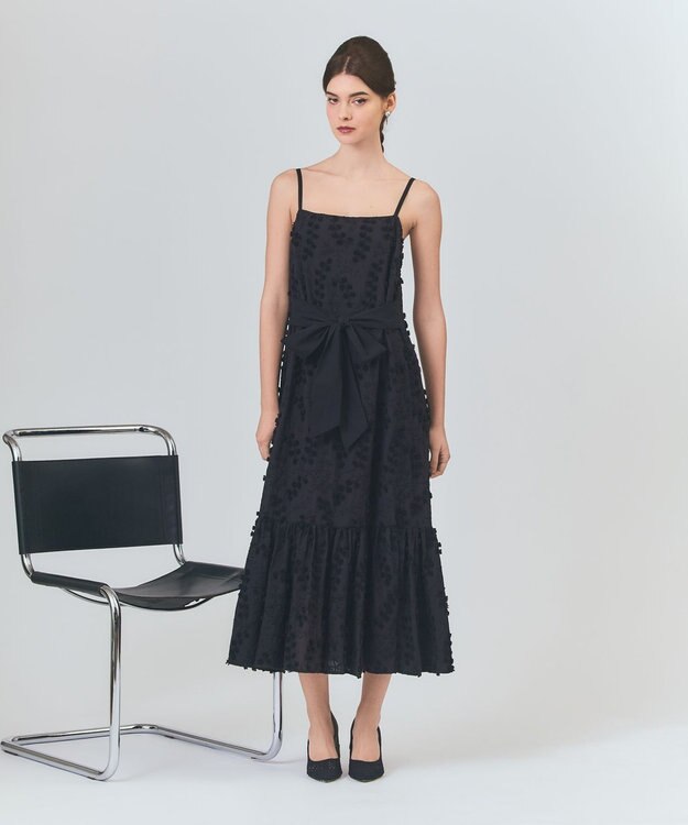GRACE CONTINENTAL フラワーembキャミドレス ブラック