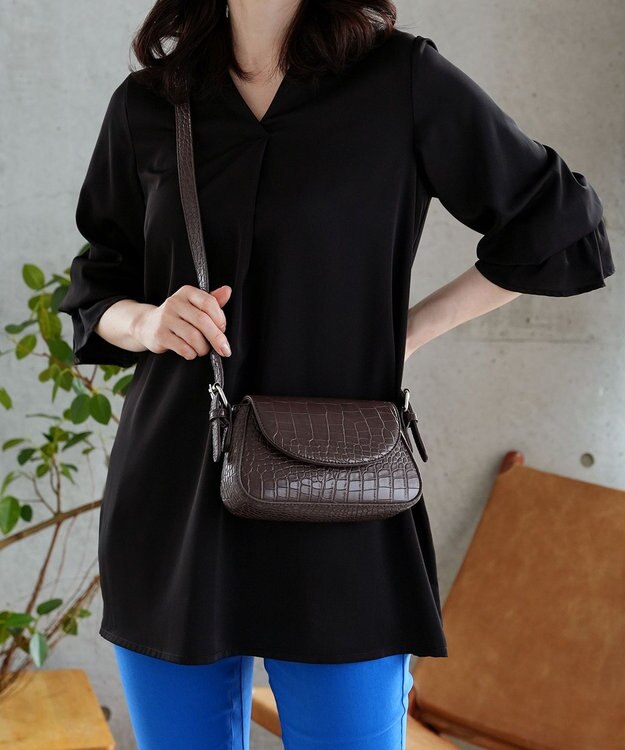 Tiaclasse 【安田美沙子さん着用・2TYPE肩紐/ショルダー&斜め掛け】フラップミニバッグ モカA(クロコ調）