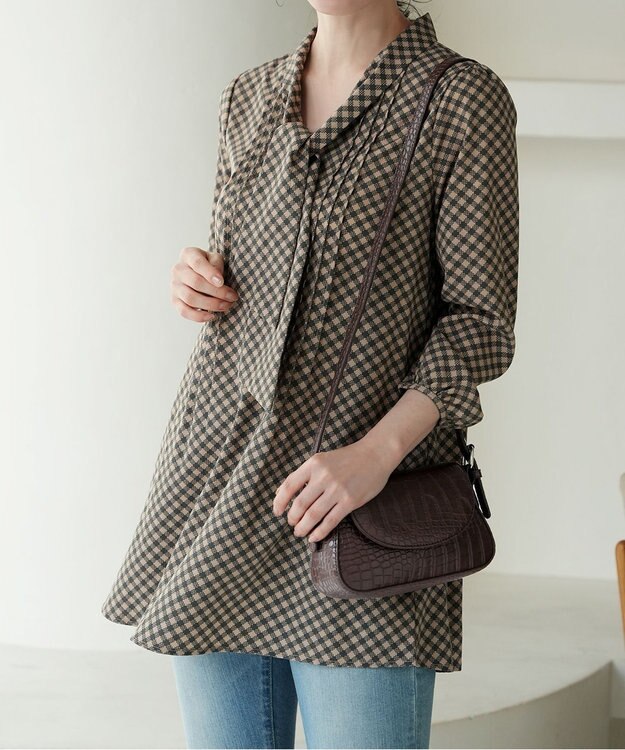 Tiaclasse 【安田美沙子さん着用・2TYPE肩紐/ショルダー&斜め掛け】フラップミニバッグ モカA(クロコ調）