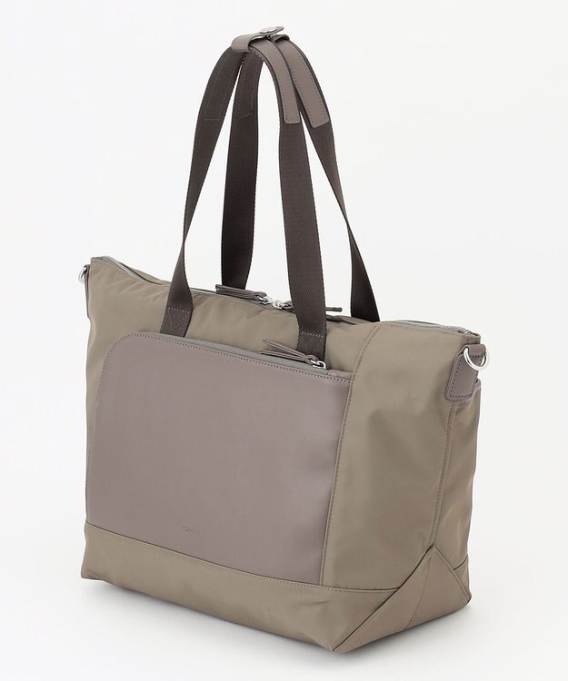 Y'SACCS ナイロン×リサイクルレザー　コンビマルチトート グレージュ