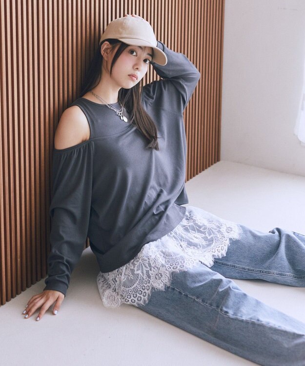 earth music&ecology マルチウェイショルダースリットトップス Charcoal Gray