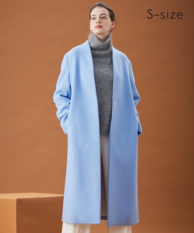 BEIGE， 【S-size】PASSY / ノーカラーロングコート Sax