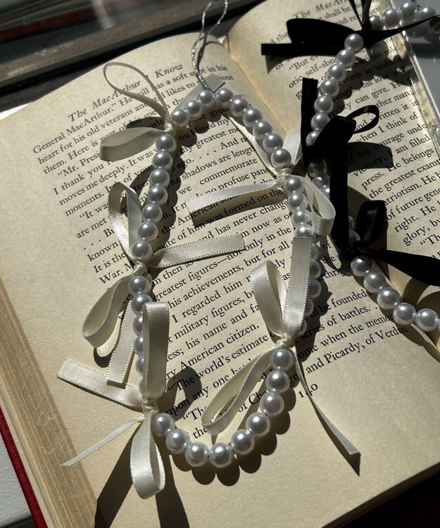 WEGO リボンパールストラップキーホルダー ホワイト