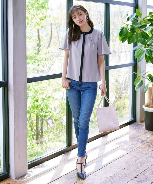 Tiaclasse L 【新色追加・洗える】フロントタック配色ブラウス グレー×ブラック