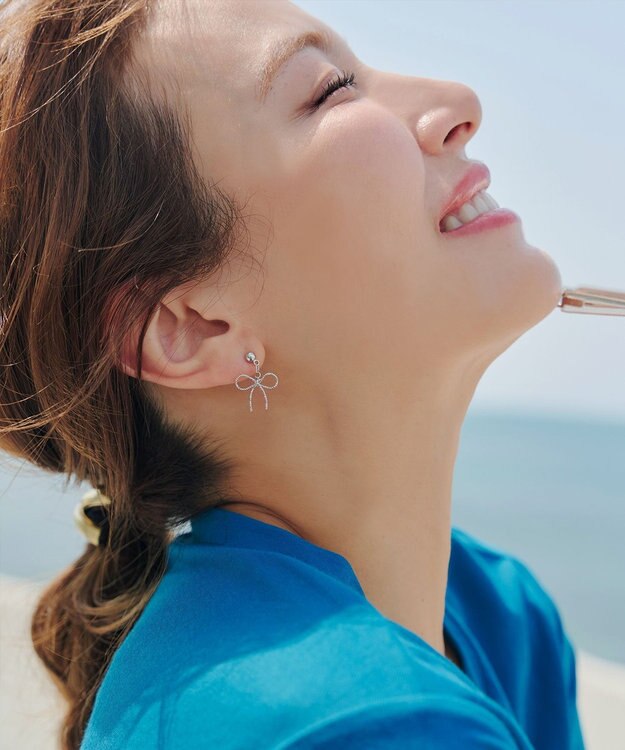 Tiaclasse 【安田美沙子さん着用/金属アレルギー対応/選べる2TYPE】チェーンリボン イヤリング・ピアス シルバーB（ピアス）
