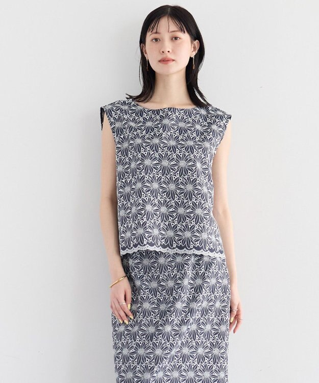 YECCA VECCA フラワーレースブラウス Navy