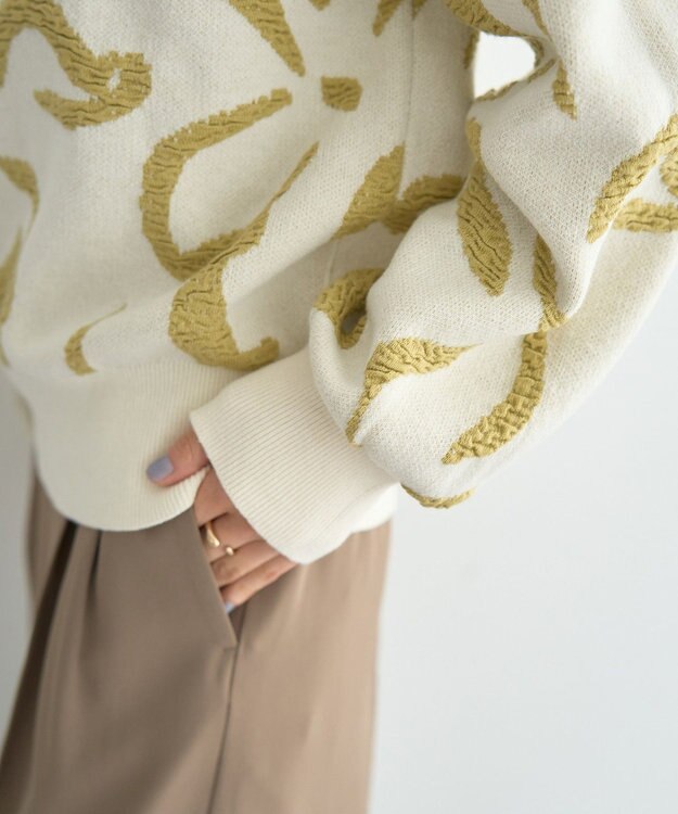 YECCA VECCA アート柄ふくれジャガードニット Ivory