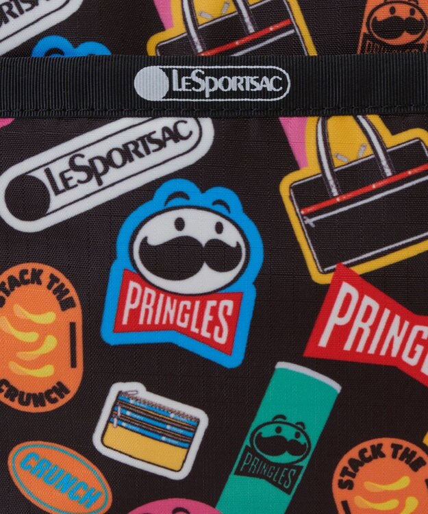 LeSportsac DANIELLA CROSSBODY/プリングルズスティッカーズ プリングルズスティッカーズ