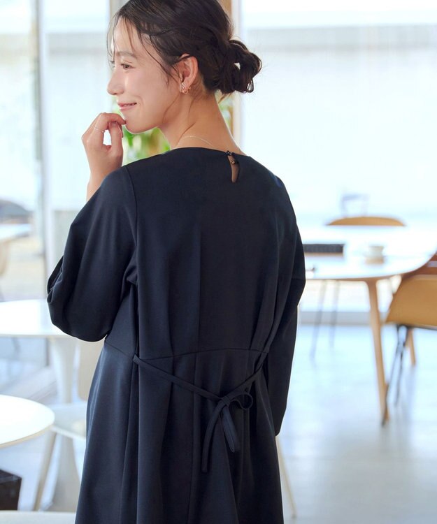 Tiaclasse リボン付きタックフレアチュニック ネイビー