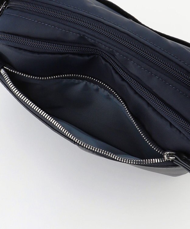 Y'SACCS ナイロン×牛革コンビシリーズ　横型ショルダーバッグ　SSサイズ ネイビー