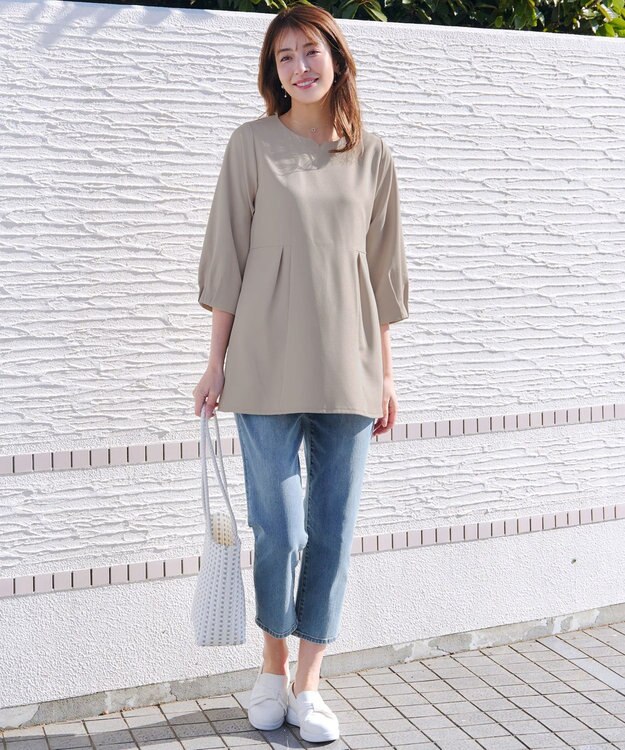 Tiaclasse リボン付きタックフレアチュニック グレージュ