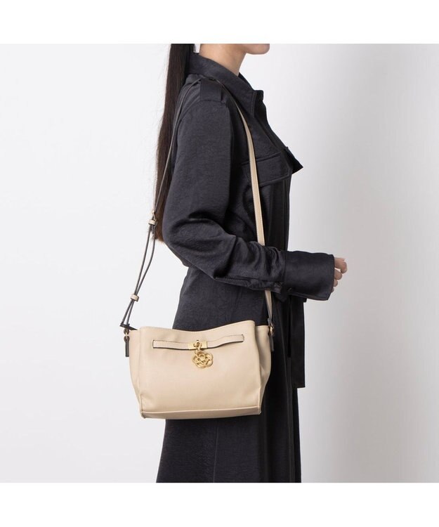 CLATHAS ポルサ ショルダーバッグ グレージュ