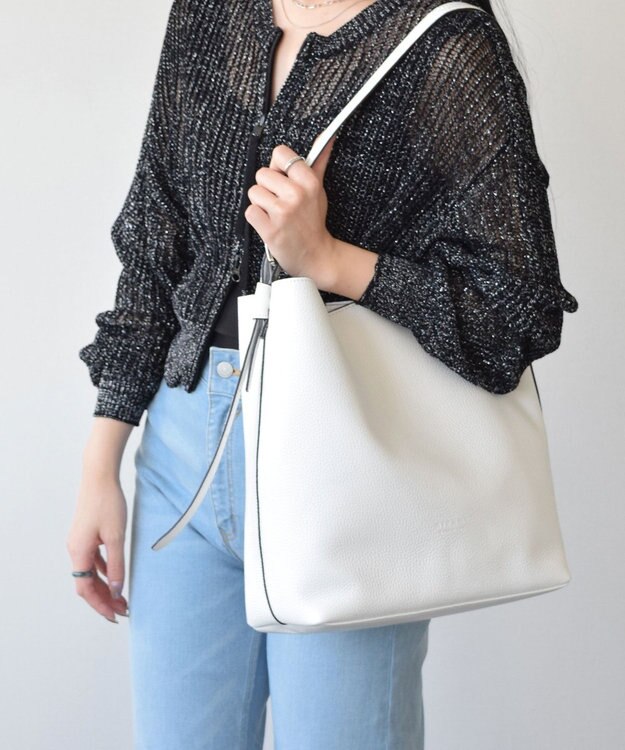 INTER-CHAUSSURES 【RIPANI】レザーショルダーバッグ WH