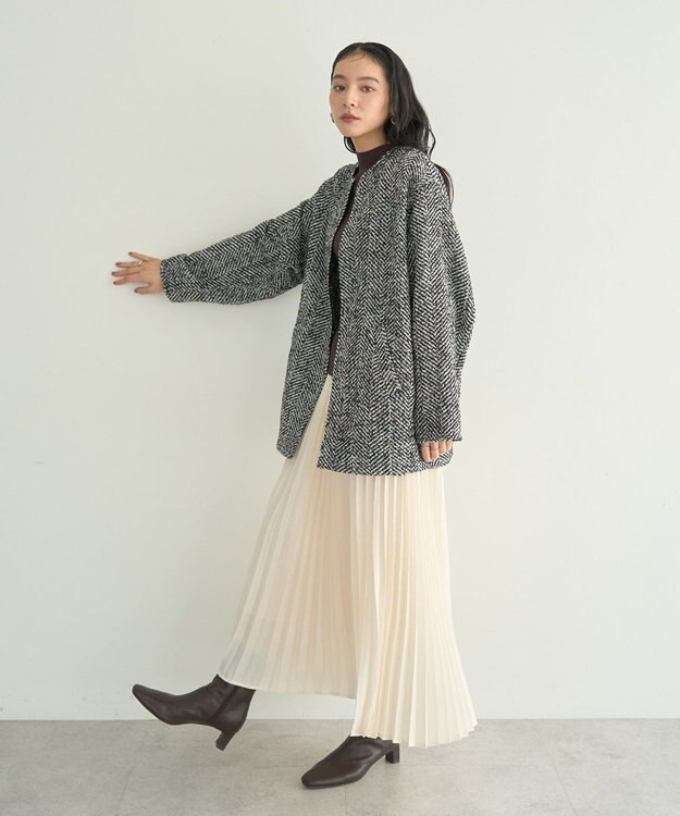 YECCA VECCA サテンプリーツスカート Ivory