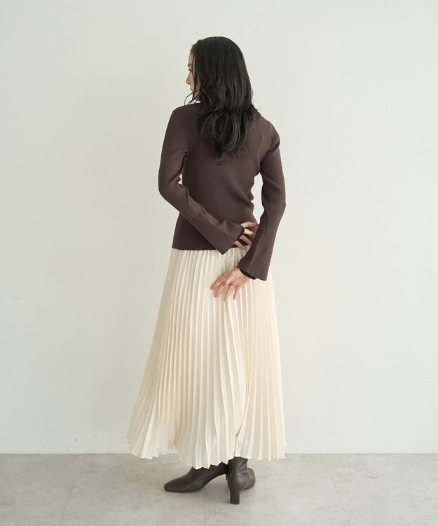 YECCA VECCA サテンプリーツスカート Ivory