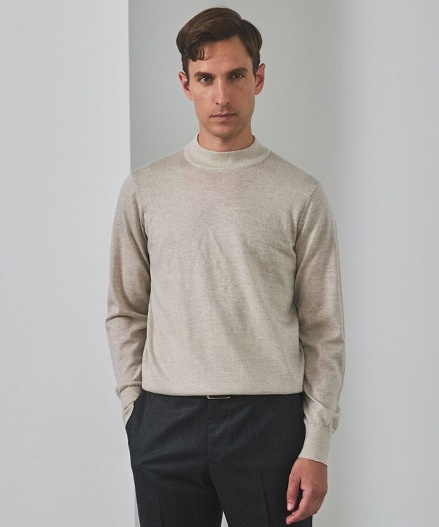 GOTAIRIKU 25年新作【洗える/チクチクしにくい/ピリングしにくい】イタリア糸 ハイゲージ カバーネックニット_WOOL100％ アイボリー系