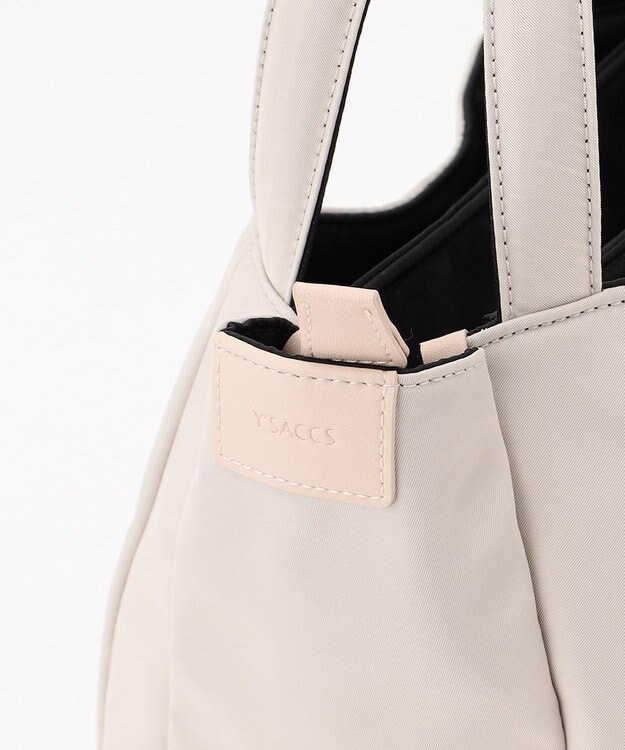 Y'SACCS 【ムック本掲載】ナイロンボンディングトート　Sサイズ アイボリー
