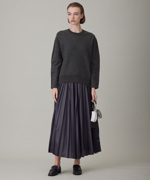 ICB ミルドウール ドルマンスリーブプルオーバー チャコール系