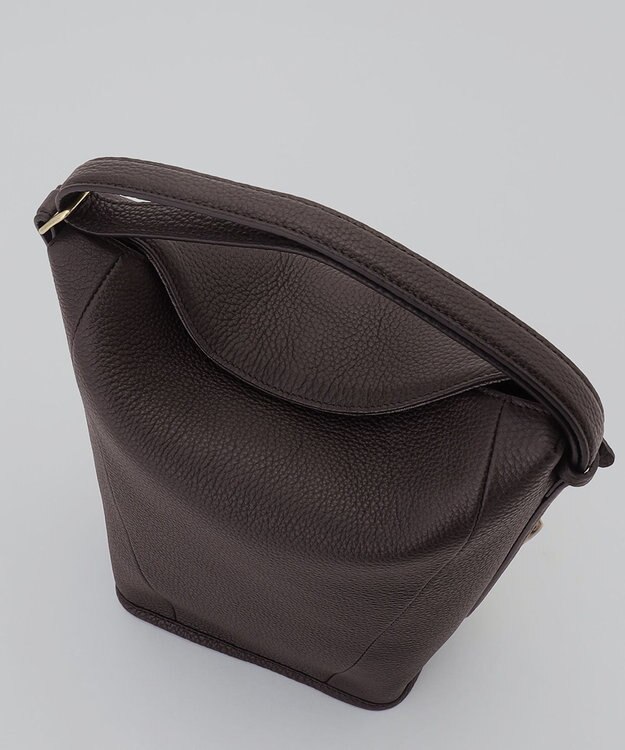 GOTAIRIKU 【ETIAM】シュリンク ハンド＆バングルバッグ《Follow》 ダークブラウン系