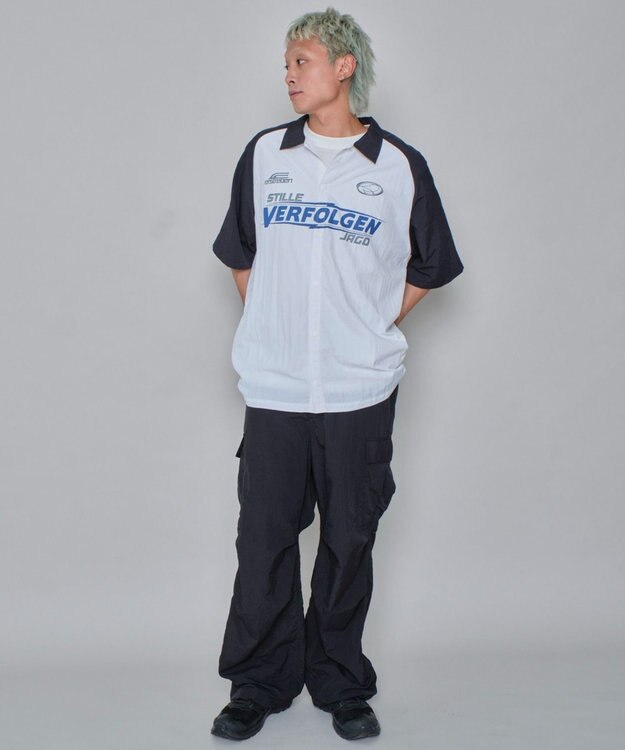 WEGO 【ユニセックス着用ITEM】ラグラングラフィックシャツ（SS） ブラックその他