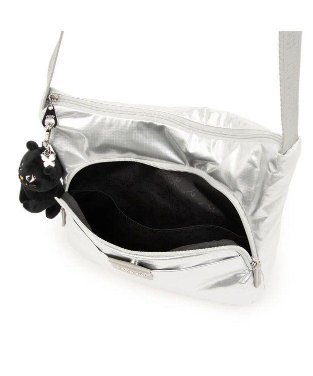 ANNA SUI ワンダー ショルダーバッグ（大） シルバー