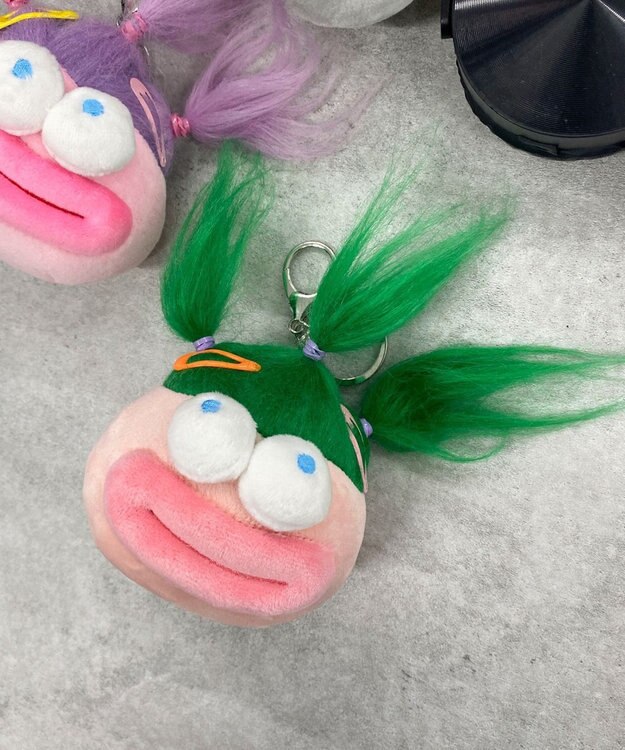 WEGO ギャルモンスターぬいキーホルダー グリーン