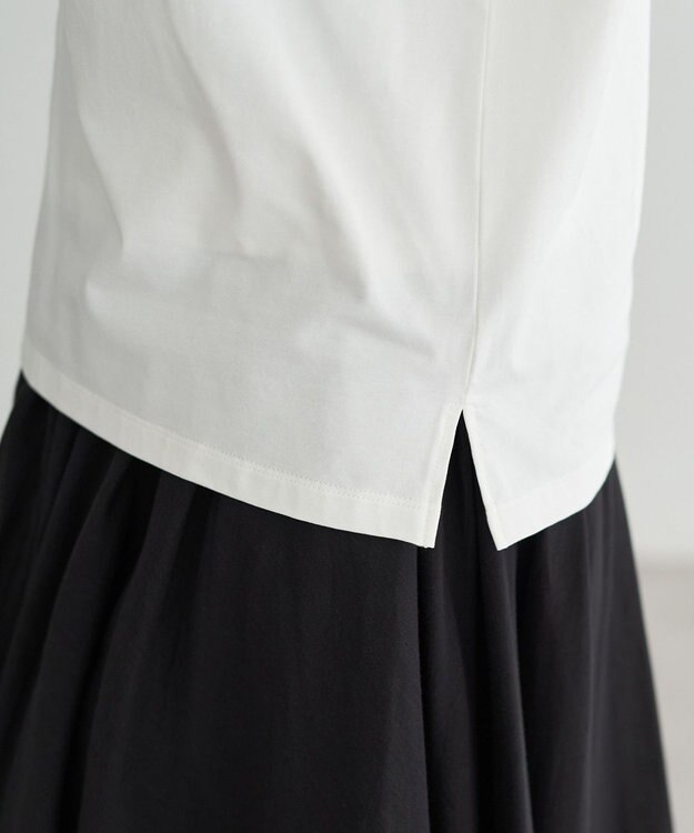 YECCA VECCA 【接触冷感】ロゴTee Off White