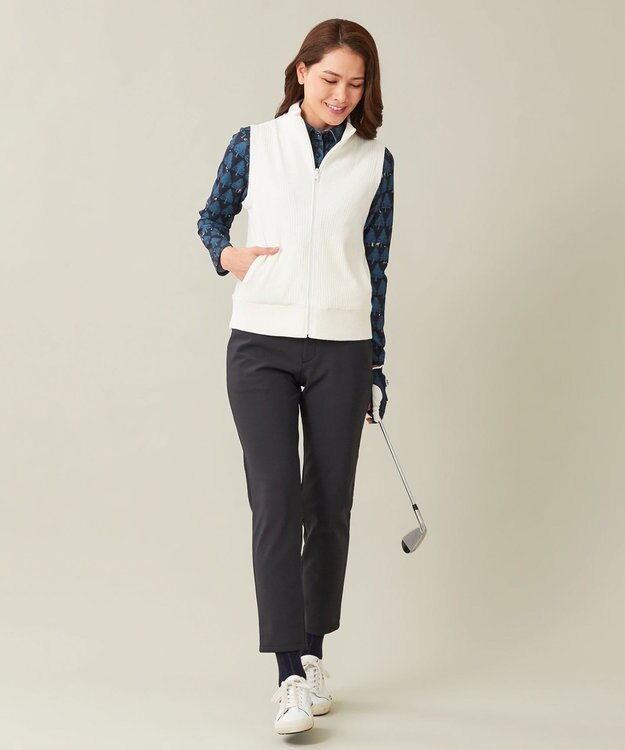 23区GOLF 【WOMEN】ストレッチモール リバーシブル ベスト 1着で2着分のお得感 温度調節に◎ ホワイト系