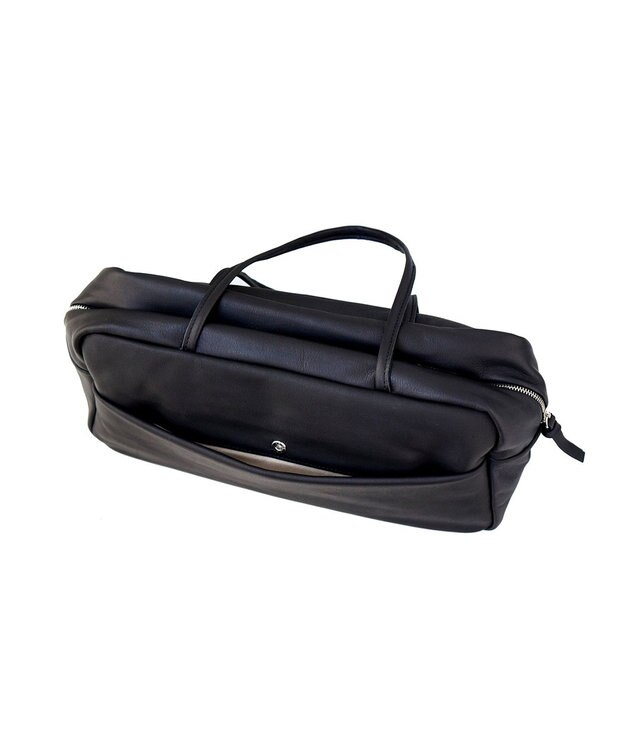 FOLNA RD ソフトレザースクエアボストンバッグ ブラック