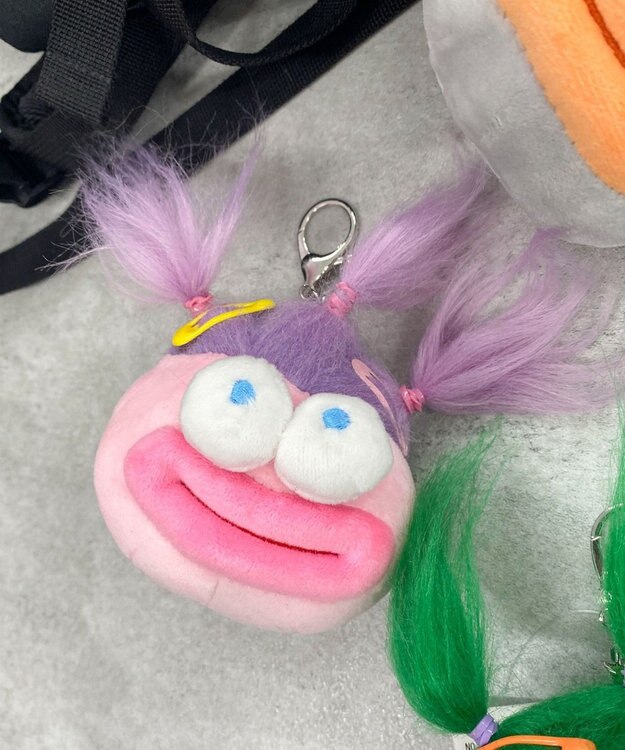 WEGO ギャルモンスターぬいキーホルダー パープル