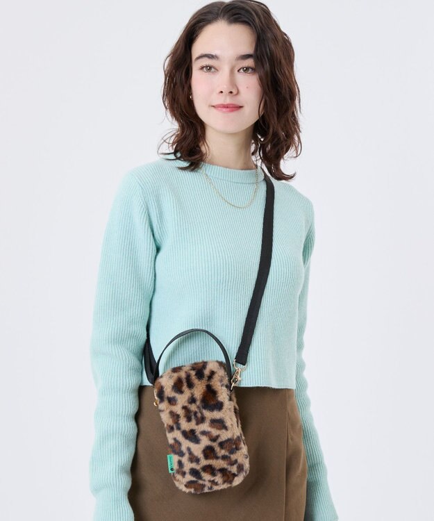 LeSportsac FUR MINI PHONE CROSSBODY/レオパードフラッフィーファー レオパードフラッフィーファー