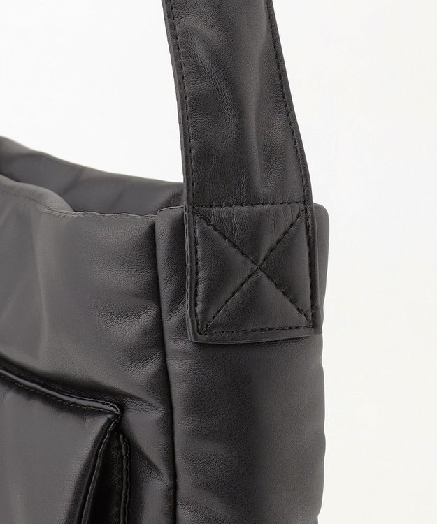 JOSEPH HOMME シンセティックソフトレザー　ワンショルダーバッグ Ｍサイズ ブラック系