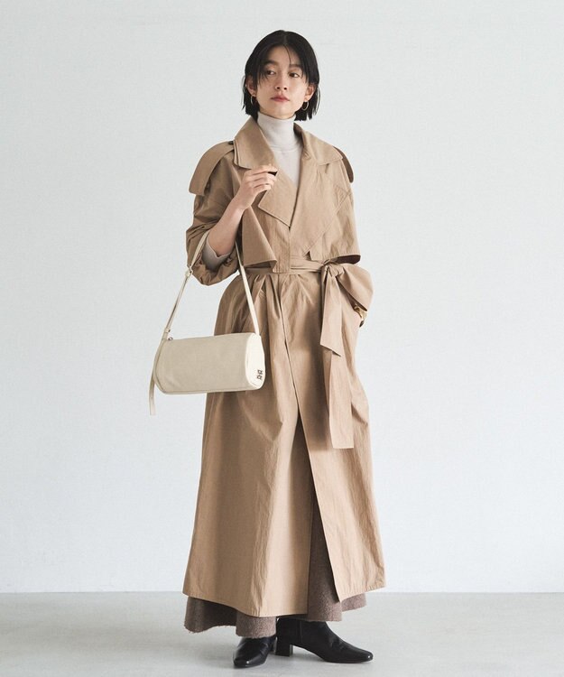 russet ソフトレザーロールショルダーバッグ(CE-1661) Ivory