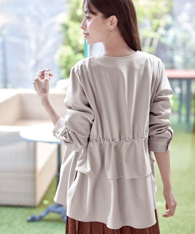 Tiaclasse L 【洗える】バックドロストフリルブルゾン グレージュ