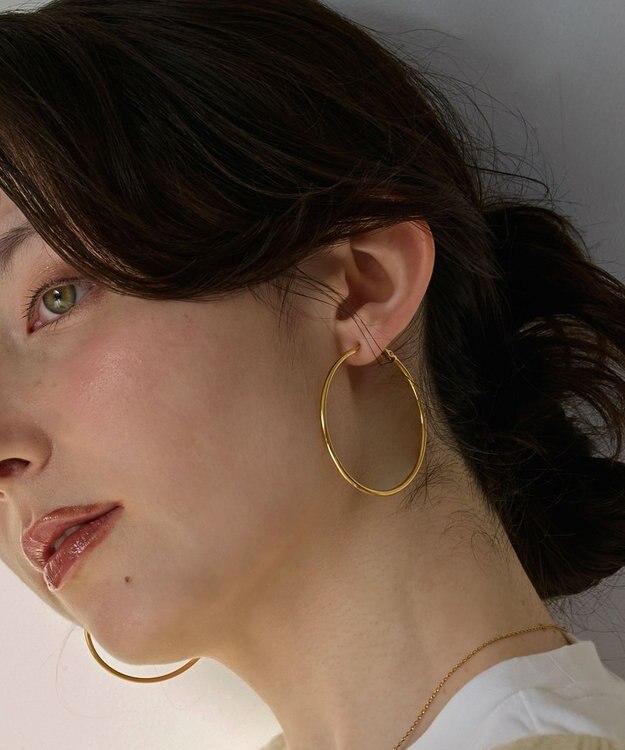 Phoebe 【金属アレルギー対応】ライトフープピアス　ゴールド/ステンレス/大振り ゴールド