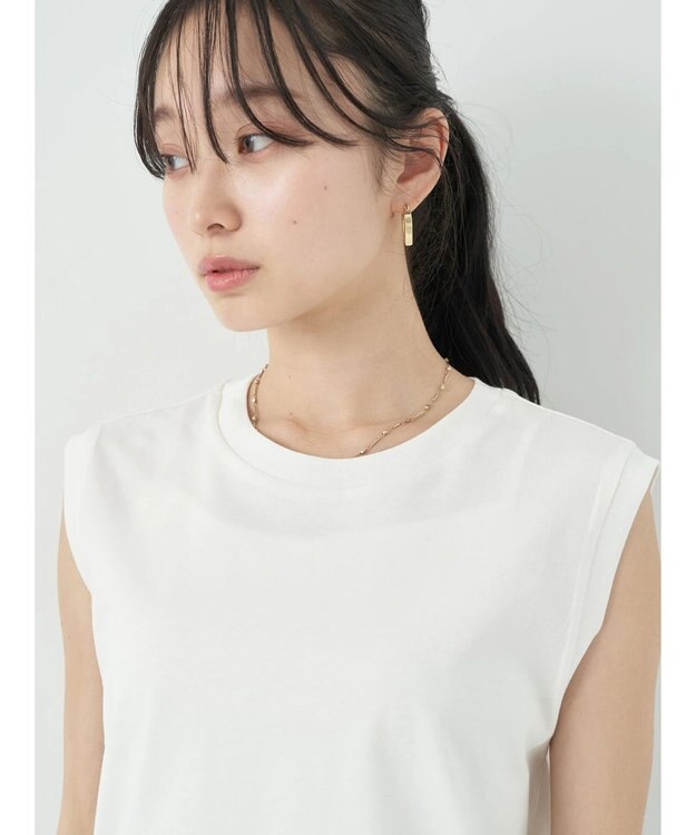 earth music&ecology ノースリーブカットソー（汗じみ防止） Off White