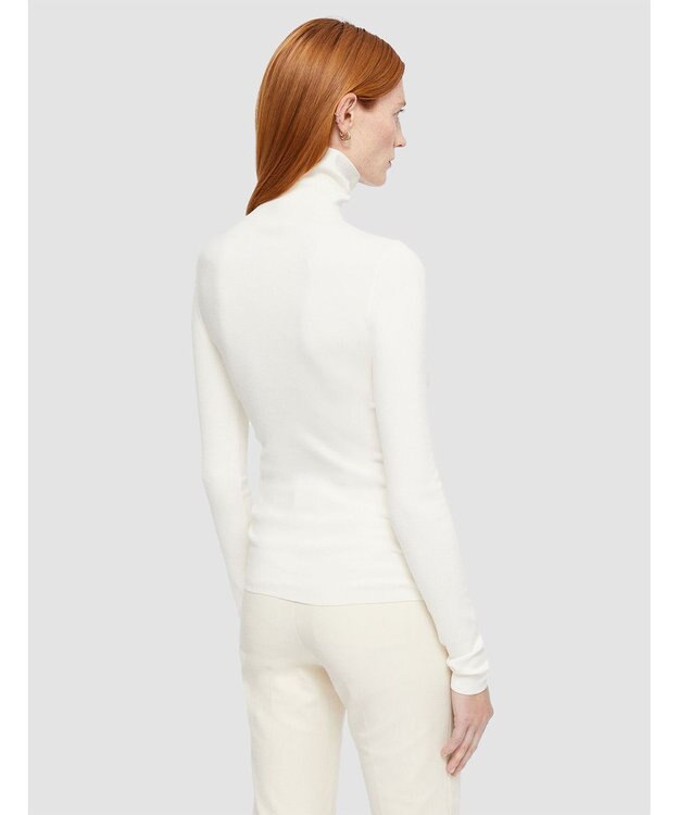 JOSEPH 【FOUNDATIONS】シルクストレッチ　タートルネックニット Ivory