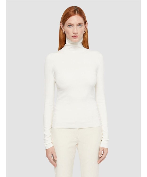 JOSEPH 【FOUNDATIONS】シルクストレッチ　タートルネックニット Ivory