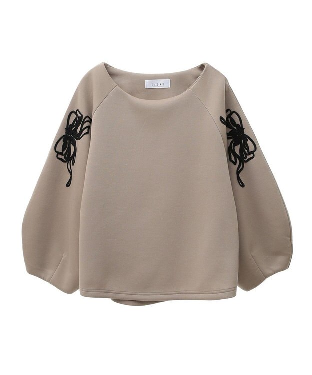 Green Parks ■ＥＳＣＡＲ　リボンコード刺繍プルオーバー Beige