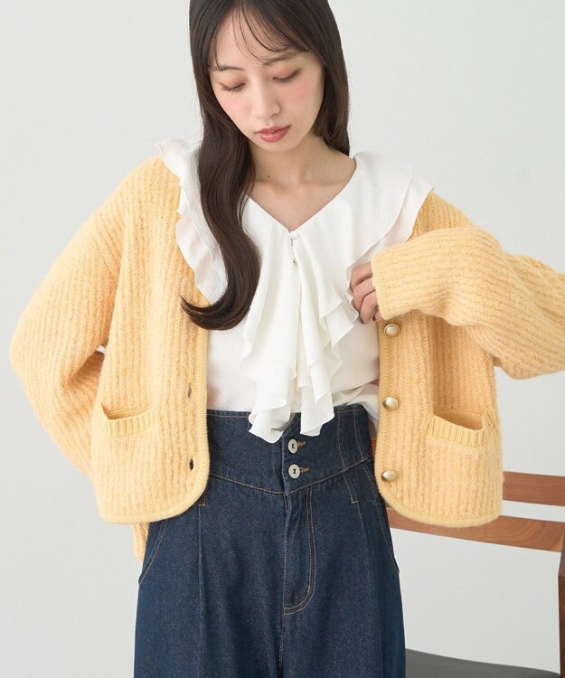 earth music&ecology ラッフルカラーブラウス Off White