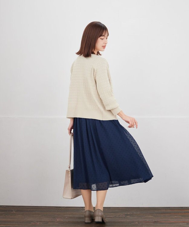 Tiaclasse L ワンポイント刺繍ケーブルカーディガン ライトベージュ