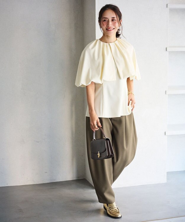 #Newans ＜亀恭子さんコラボ＞取り外し可能ケープ付きペプラムブラウス オフ