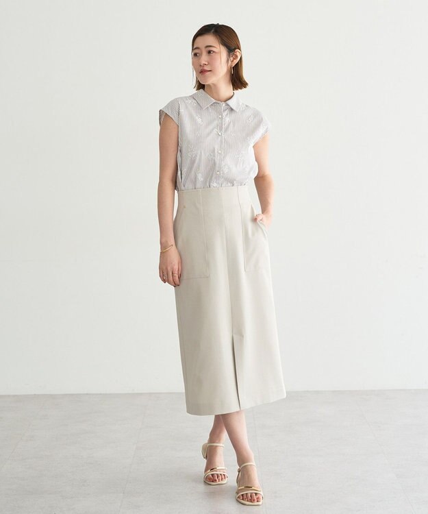 YECCA VECCA ストライプ柄フラワー刺繍シャツ Beige