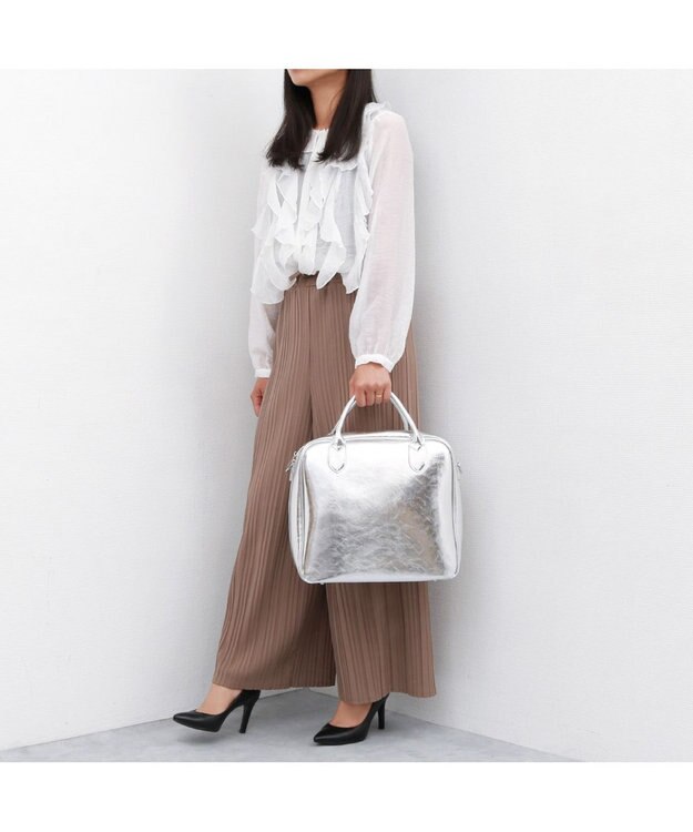 UNBILLION 【テレビ ドラマ着用アイテム】カシュカシュ cachecache / 2wayスクエアビッグボストン シルバー