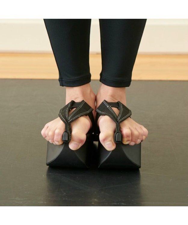 Chacott トレーニングサンダル・グーポ（ハイタイプ） ブラック