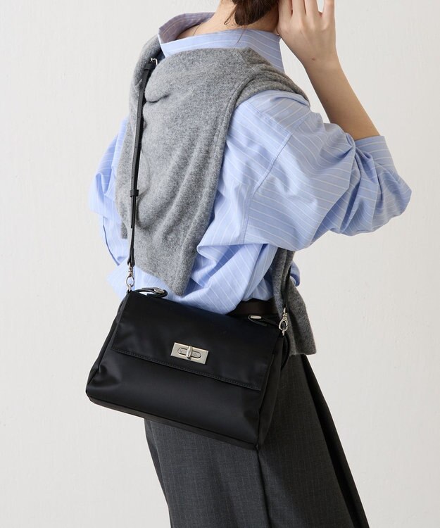 russet クラウズナイロンフラップミニトートバッグ(CE-1689) Black